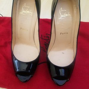 Christian Louboutin Black Patent Leather Peep Toe Pumps Heels Size 37 (US 7)